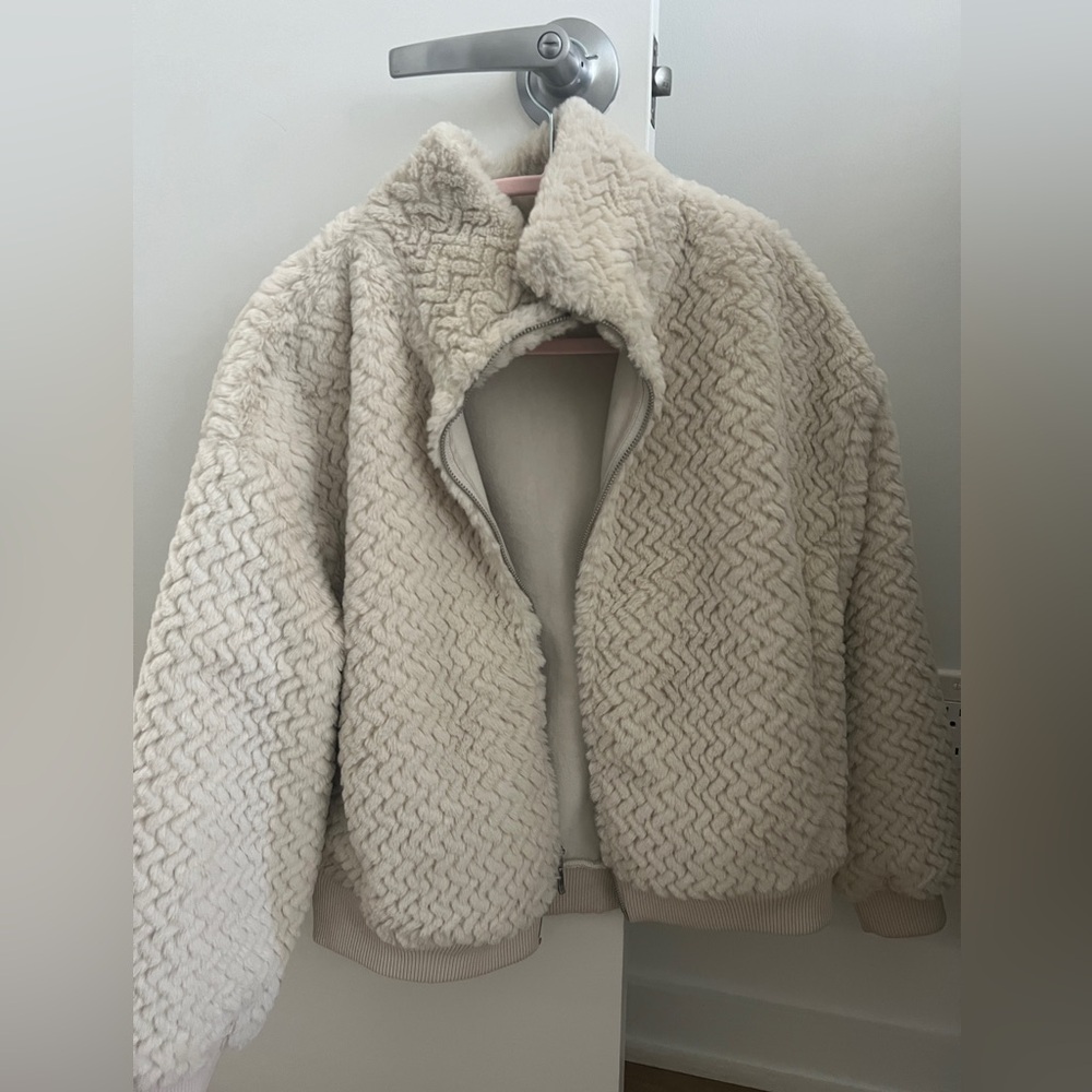 Abercrombie & Fitch Women's Cream Textured chevron bomber Jacket